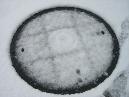 雪toマンホール